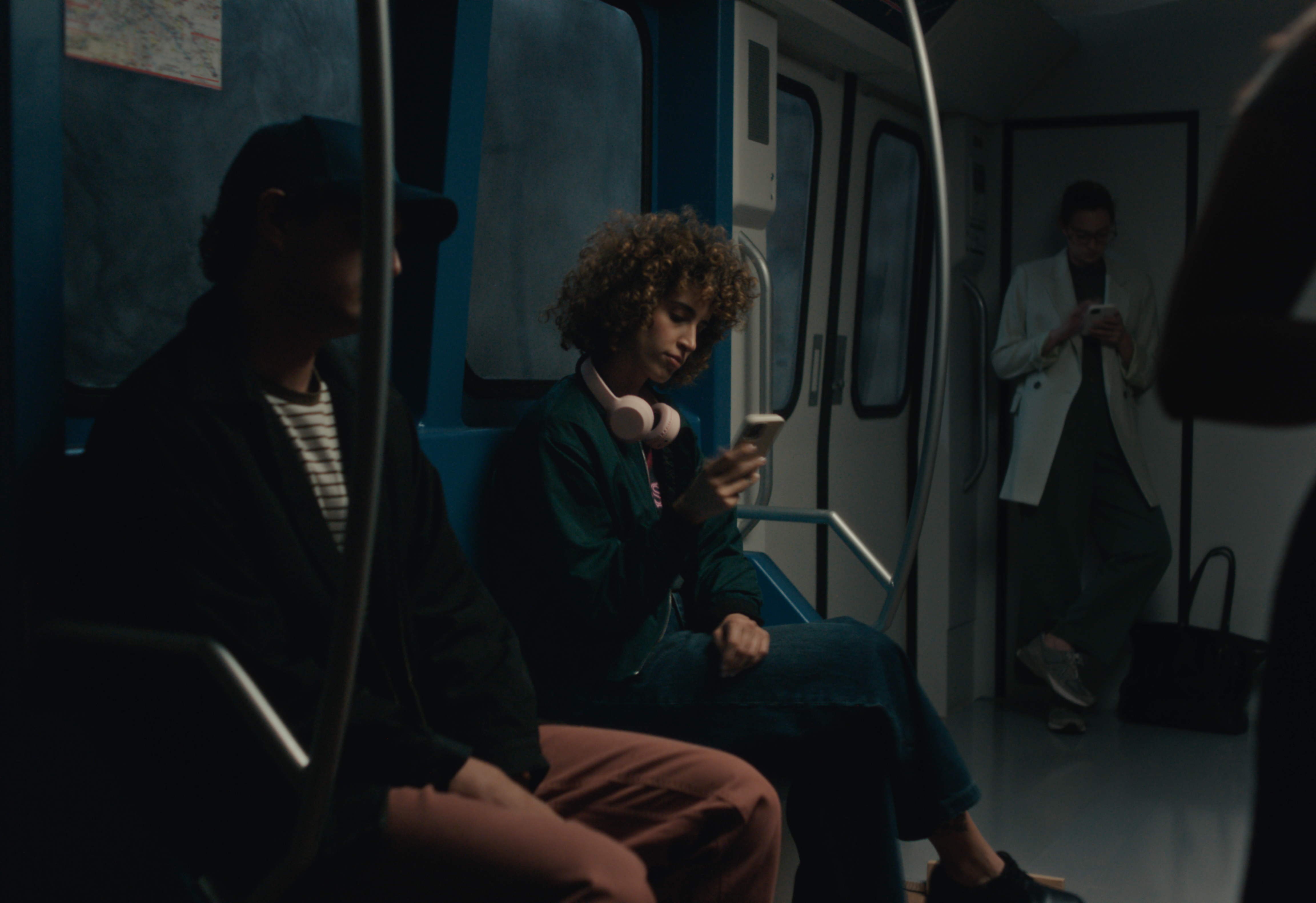Ruavieja campaign image about shared conversation.